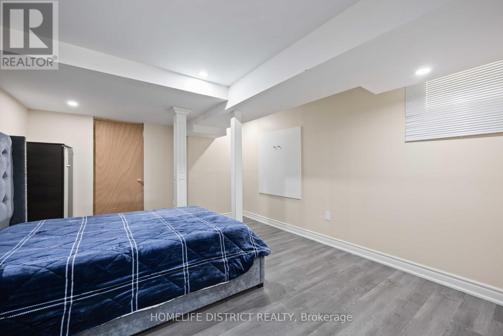 7 Mosely Crescent, Ajax (Central East), Ontario  L1Z 0M9 - Photo 18 - E12755742