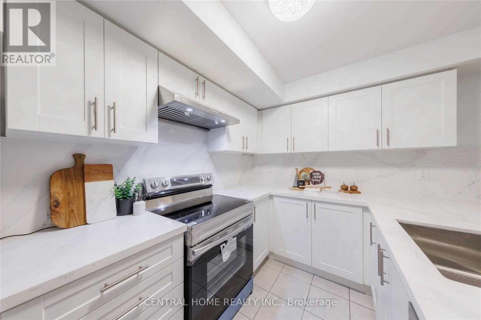 2123 - 2 Westmeath Lane, Markham, Ontario  L3R 0G6 - Photo 10 - N12755808