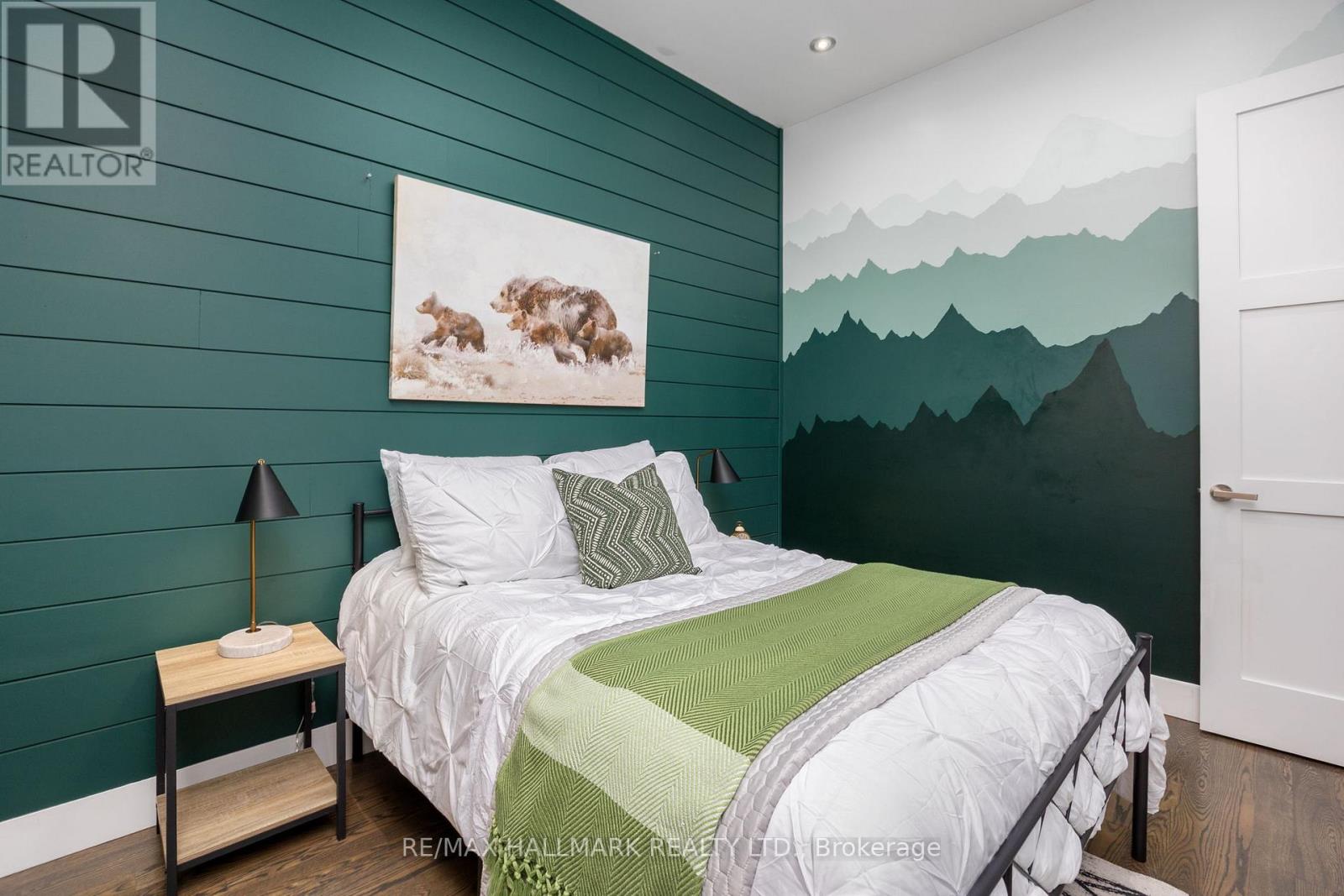 1549 Dundas Street E, Toronto, Ontario  M4L 1K6 - Photo 21 - E12755822