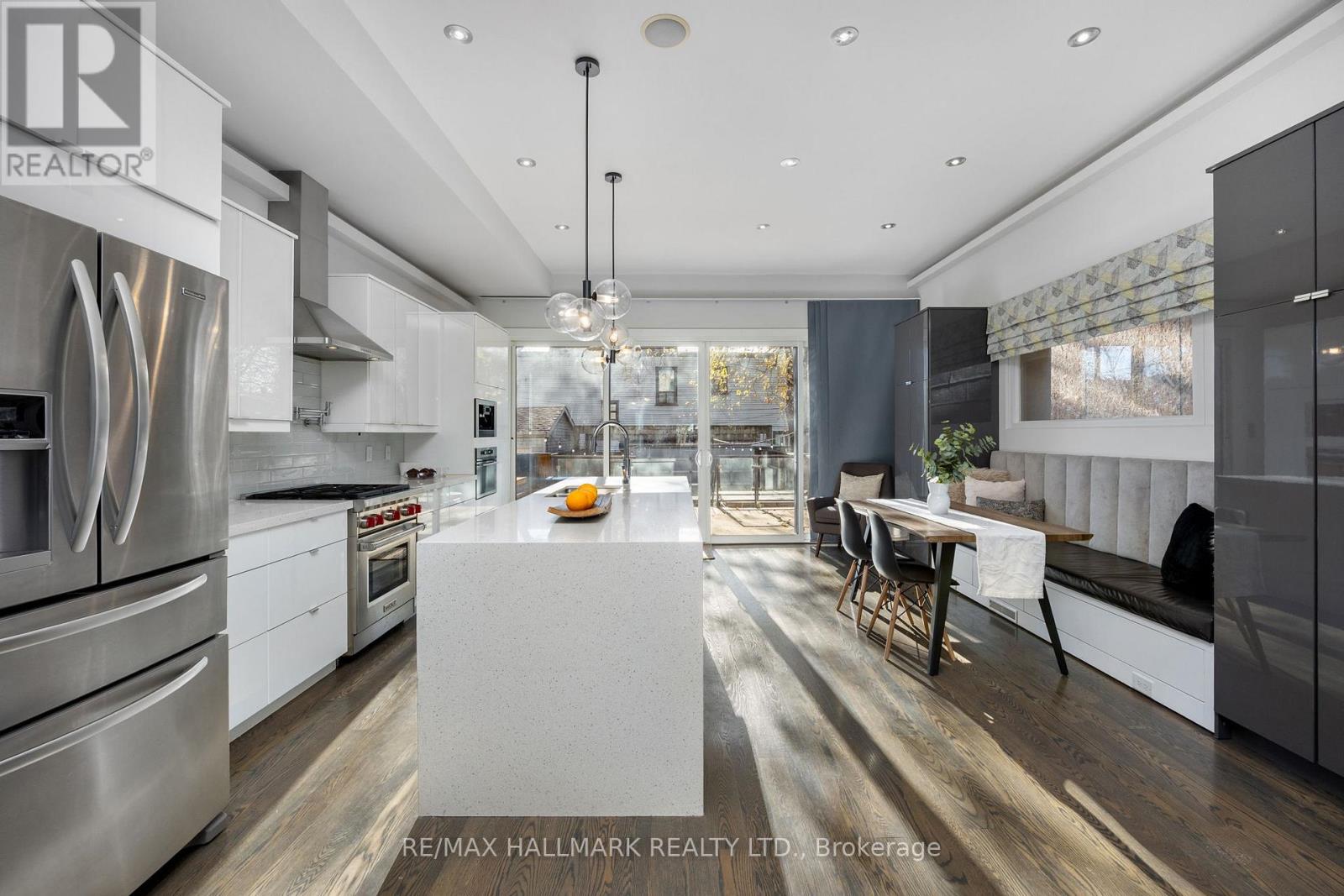 1549 Dundas Street E, Toronto, Ontario  M4L 1K6 - Photo 7 - E12755822