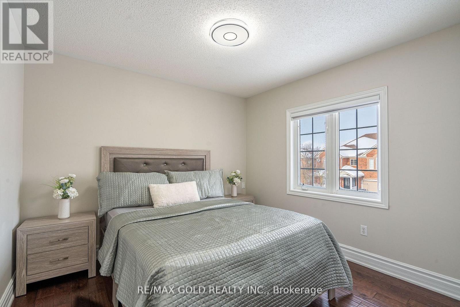 10 Leopard Gate, Brampton, Ontario  L6R 2E5 - Photo 20 - W12755756