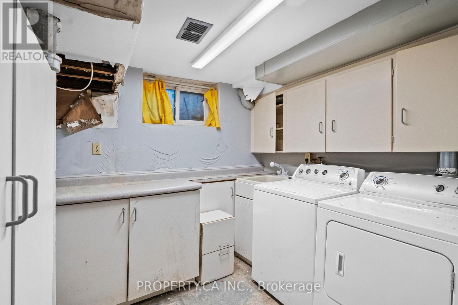 3 Ambleside Avenue, Toronto, Ontario  M8Z 2H5 - Photo 33 - W12755776