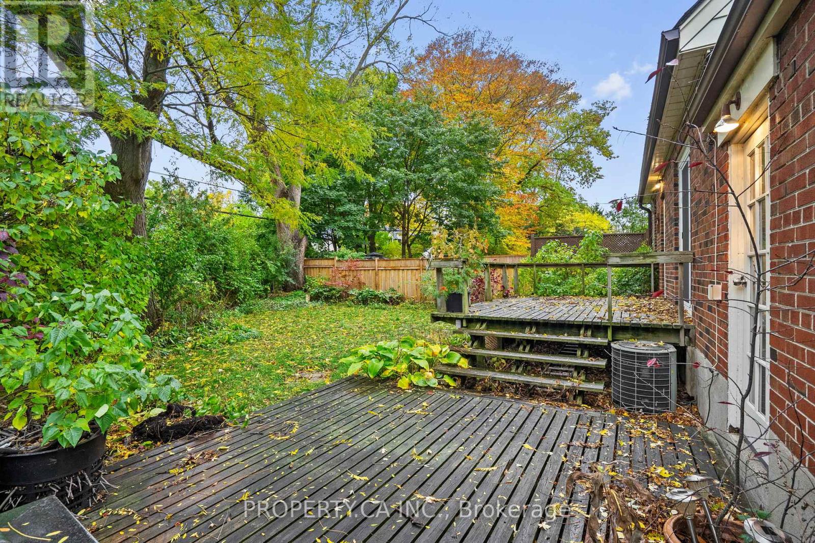 3 Ambleside Avenue, Toronto, Ontario  M8Z 2H5 - Photo 44 - W12755776