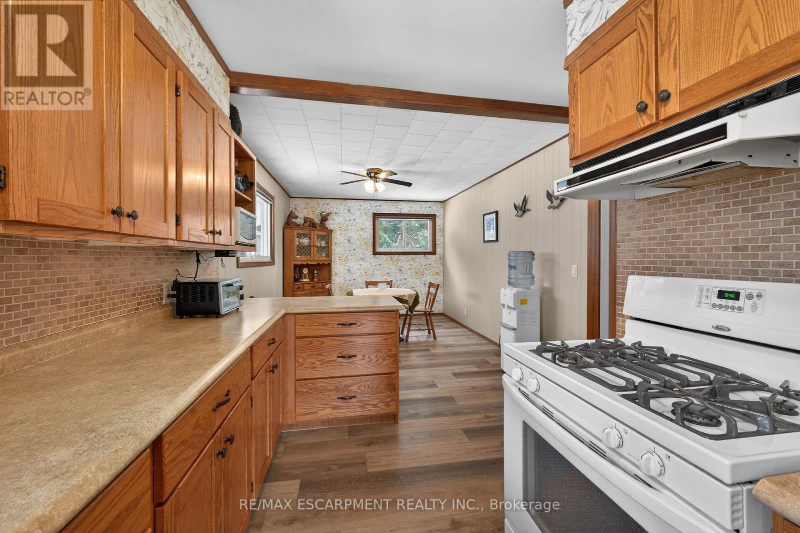 1686 Old Brock Street, Norfolk, Ontario  N0E 1W0 - Photo 18 - X12755762