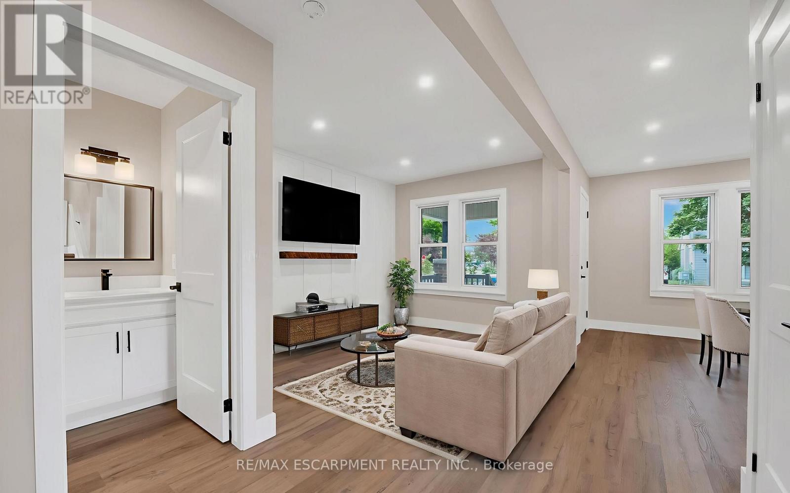 126 Auburn Avenue, Hamilton, Ontario  L8K 3B2 - Photo 23 - X12755766