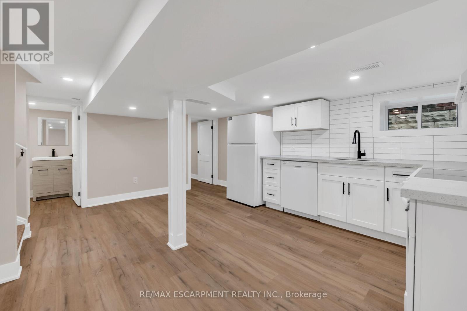 126 Auburn Avenue, Hamilton, Ontario  L8K 3B2 - Photo 38 - X12755766