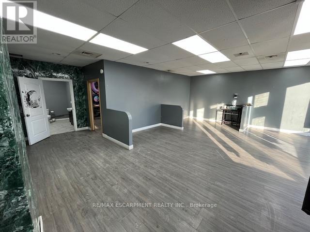 102 - 859 King Street E, Hamilton, Ontario  L8M 1B5 - Photo 6 - X12755784