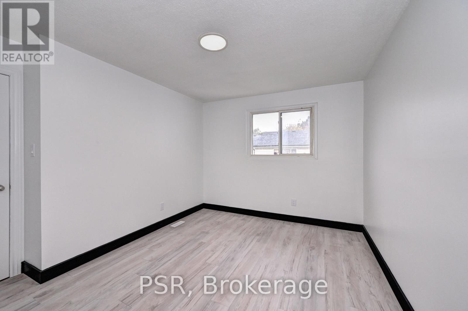 C - 516 Sunnydale Place, Waterloo, Ontario  N2L 4T1 - Photo 14 - X12755794