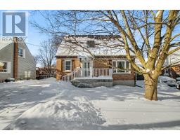 124 WINSTON BOULEVARD, Cambridge, Ontario
