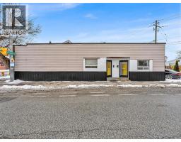 1496 DROUILLARD, Windsor, Ontario