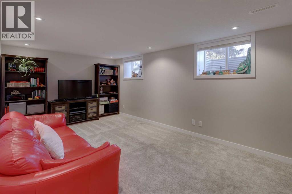 3111 Breen Crescent Nw, Calgary, Alberta  T2L 1S6 - Photo 21 - A2271067