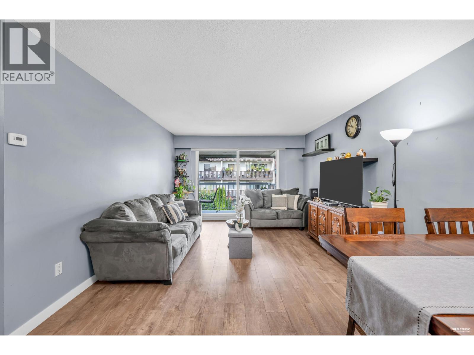 302 371 Ellesmere Avenue, Burnaby, British Columbia  V5B 3T1 - Photo 5 - R3056118