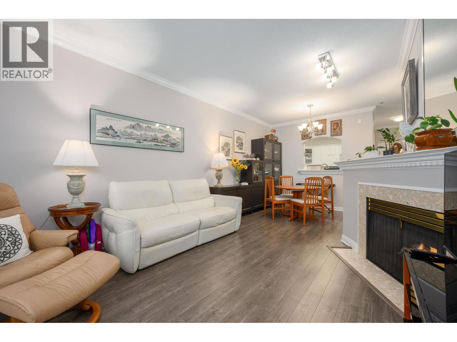 204 2995 Princess Crescent, Coquitlam, British Columbia  V3B 7N1 - Photo 10 - R3085883