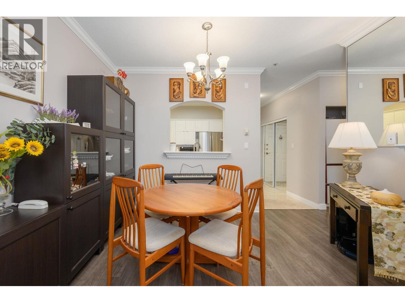 204 2995 Princess Crescent, Coquitlam, British Columbia  V3B 7N1 - Photo 12 - R3085883