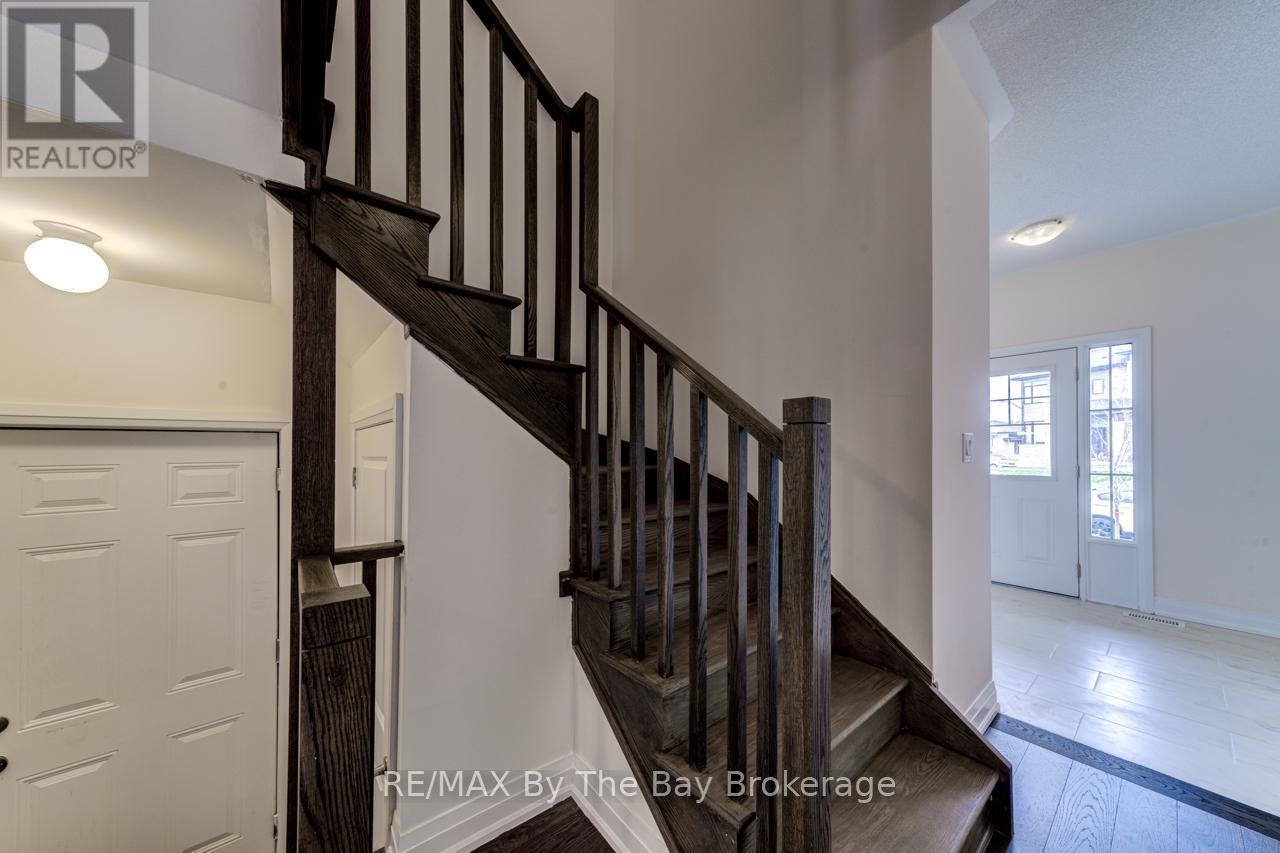 194 Rosanne Circle, Wasaga Beach, Ontario  L9Z 0N3 - Photo 22 - S12755836