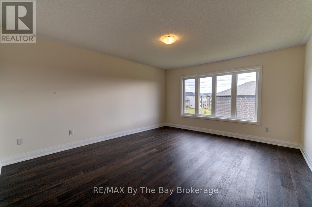 194 Rosanne Circle, Wasaga Beach, Ontario  L9Z 0N3 - Photo 23 - S12755836