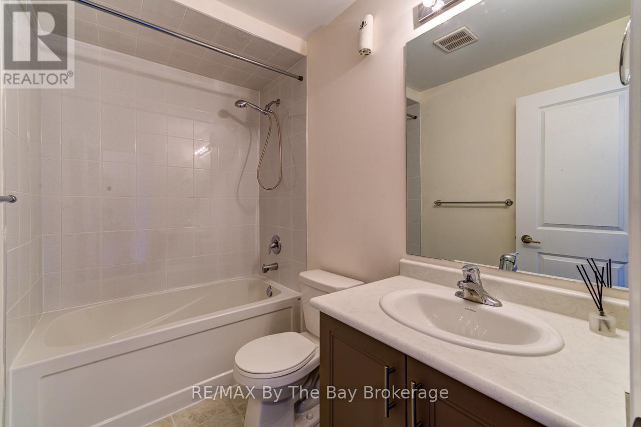 194 Rosanne Circle, Wasaga Beach, Ontario  L9Z 0N3 - Photo 36 - S12755836