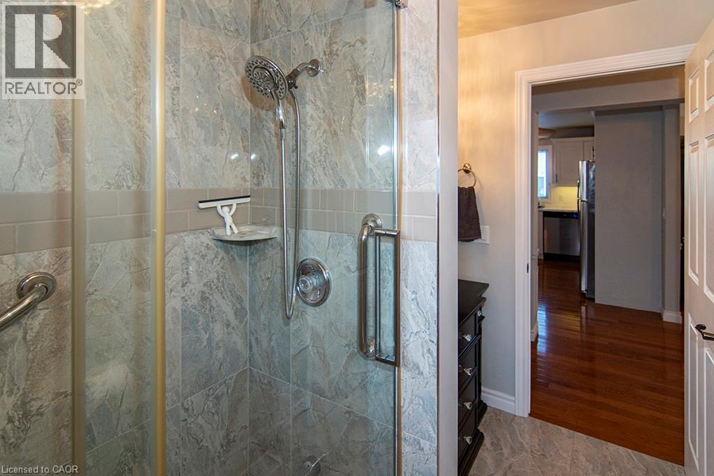 156 Gracehill Crescent, Freelton, Ontario  L8B 1A5 - Photo 7 - 40799056