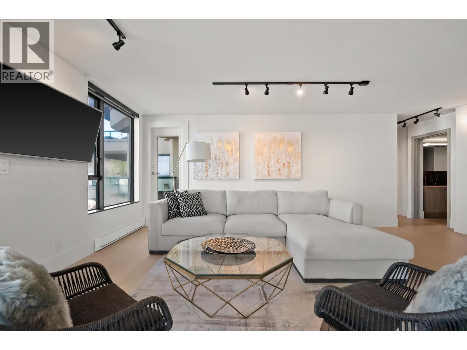 6d 328 Taylor Way, West Vancouver, British Columbia  V7T 2Y4 - Photo 3 - R3084860