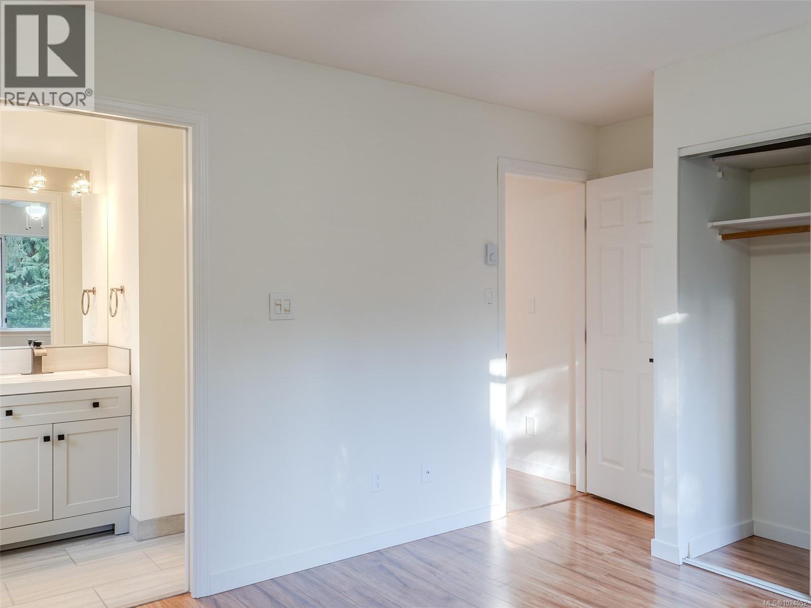 5997/6001 Hammond Bay Rd, Nanaimo, British Columbia  V9T 5M5 - Photo 18 - 1024052