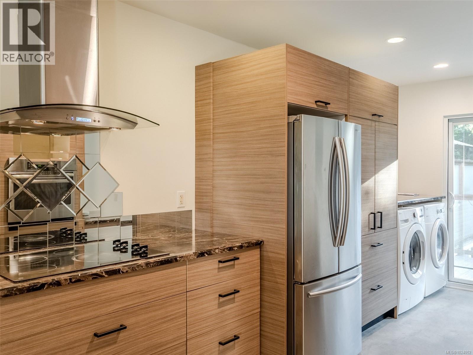 5997/6001 Hammond Bay Rd, Nanaimo, British Columbia  V9T 5M5 - Photo 6 - 1024052