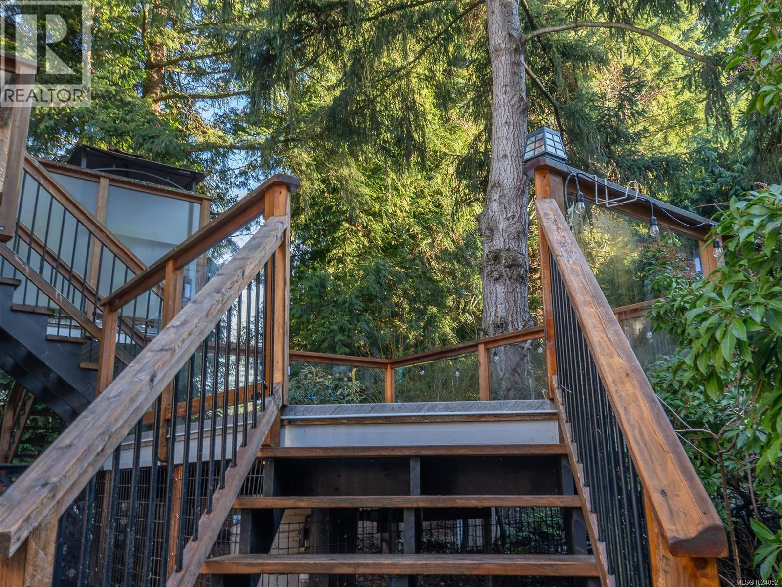 5997/6001 Hammond Bay Rd, Nanaimo, British Columbia  V9T 5M5 - Photo 14 - 1024052