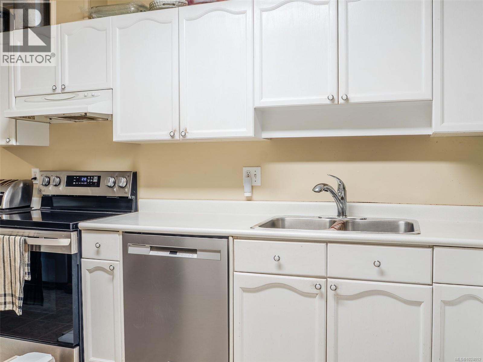 5997/6001 Hammond Bay Rd, Nanaimo, British Columbia  V9T 5M5 - Photo 43 - 1024052