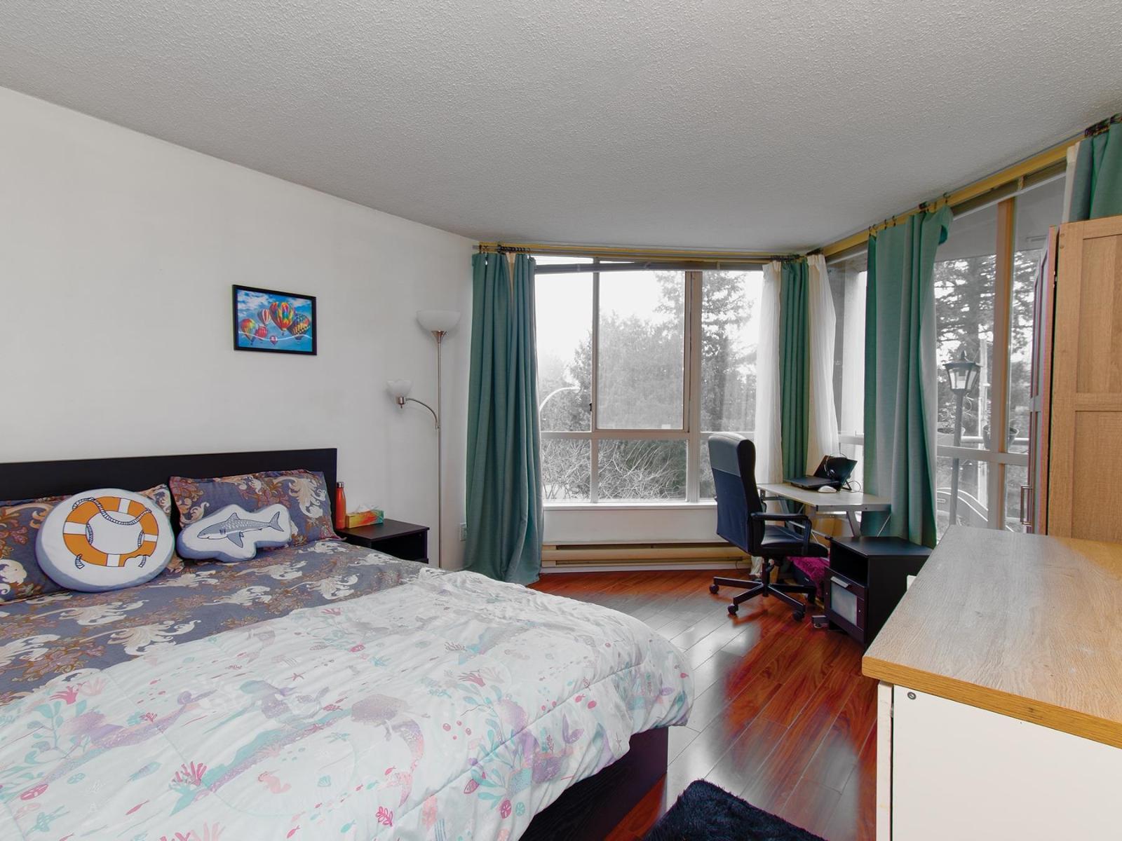 303 14881 103a Avenue, Surrey, British Columbia  V3R 0M5 - Photo 11 - R3086417