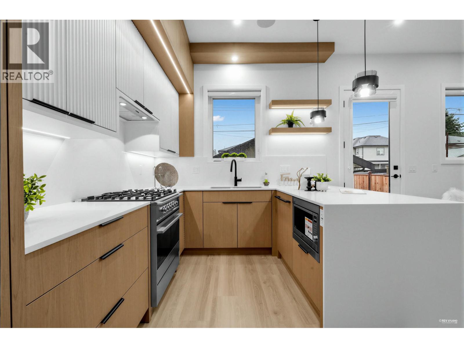 2 1020 Nootka Street, Vancouver, British Columbia  V5K 4E7 - Photo 10 - R3086123