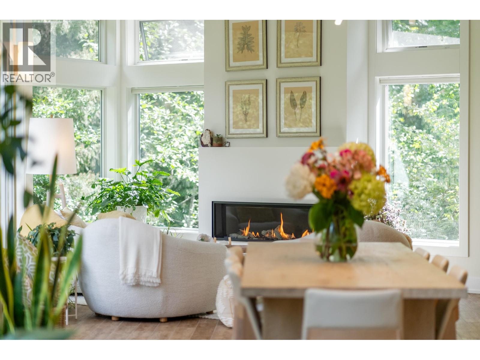 1545 TYNEBRIDGE COURT, Whistler, British Columbia