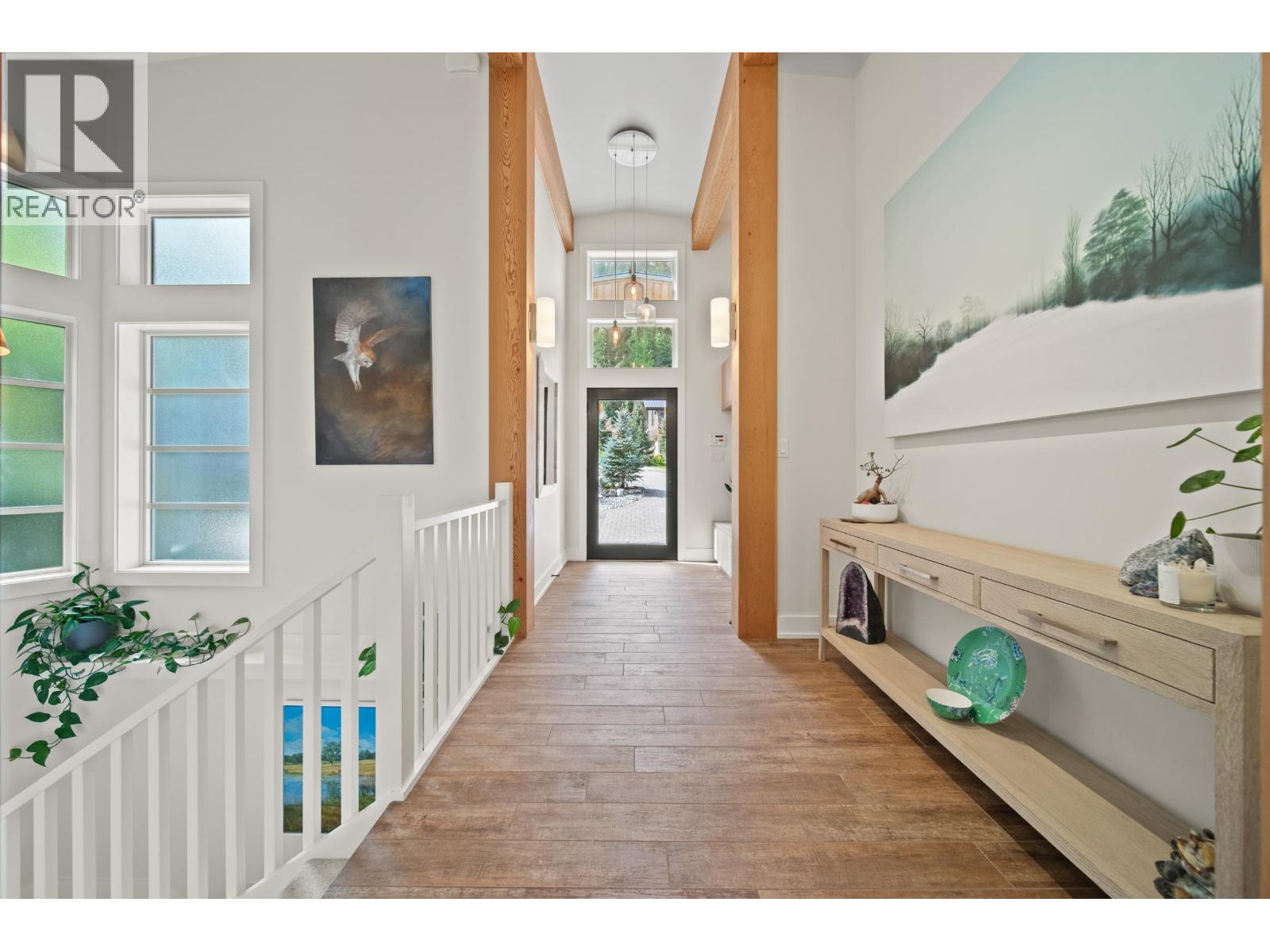 1545 Tynebridge Court, Whistler, British Columbia  V8E 0A3 - Photo 3 - R3040913