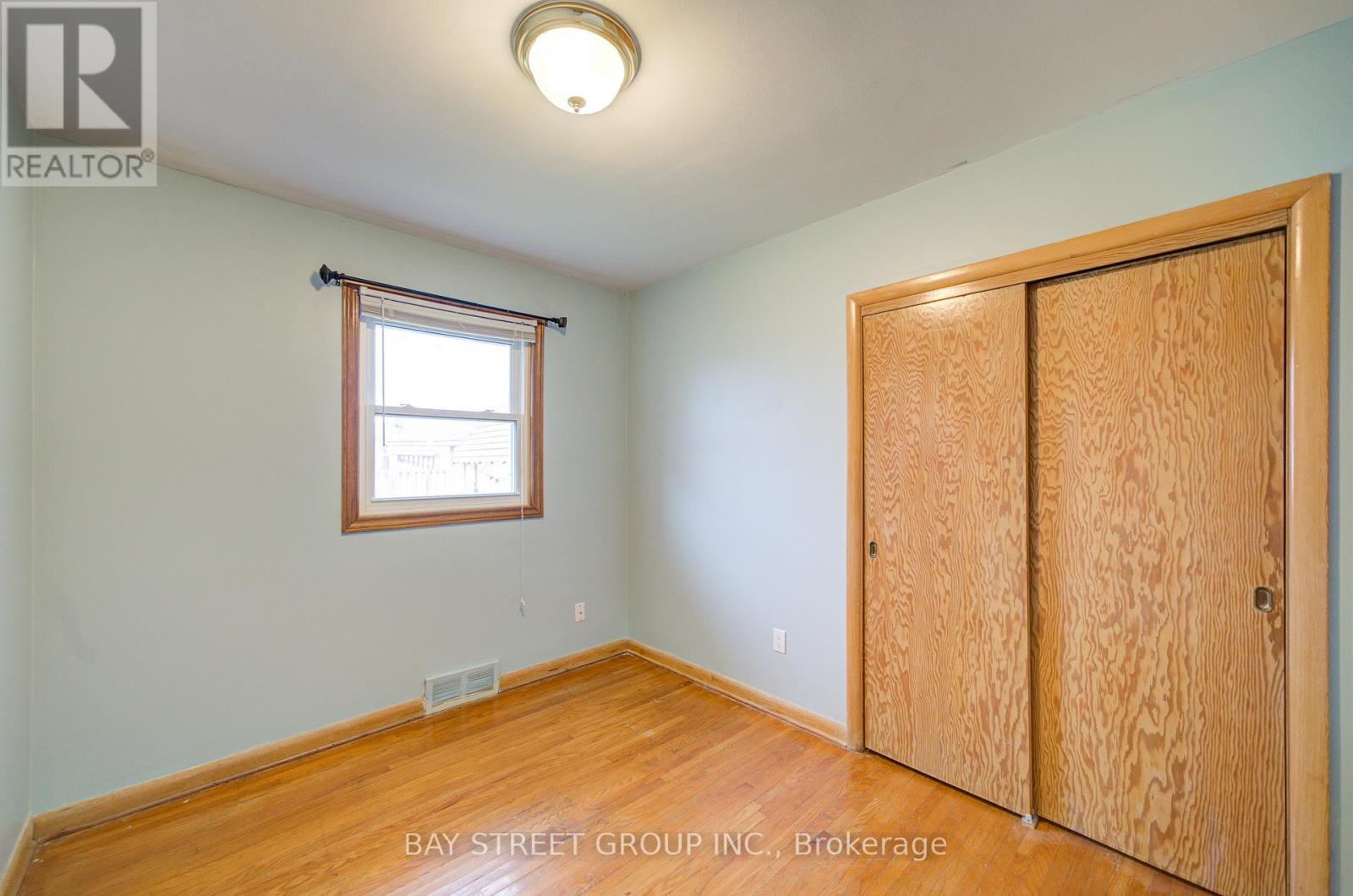 58 Broderick Avenue, Thorold, Ontario  L2V 2J1 - Photo 13 - X12755830