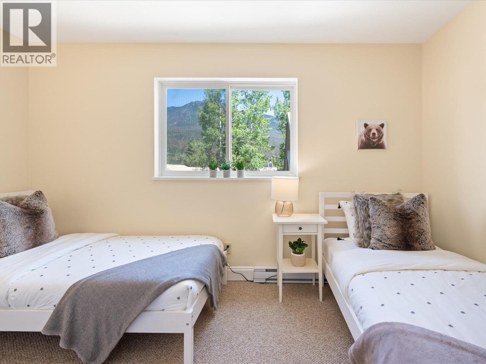 26 2211 Marmot Place, Whistler, British Columbia  V8E 0M6 - Photo 10 - R3086375