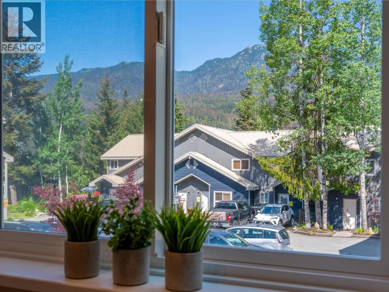 26 2211 Marmot Place, Whistler, British Columbia  V8E 0M6 - Photo 17 - R3086375