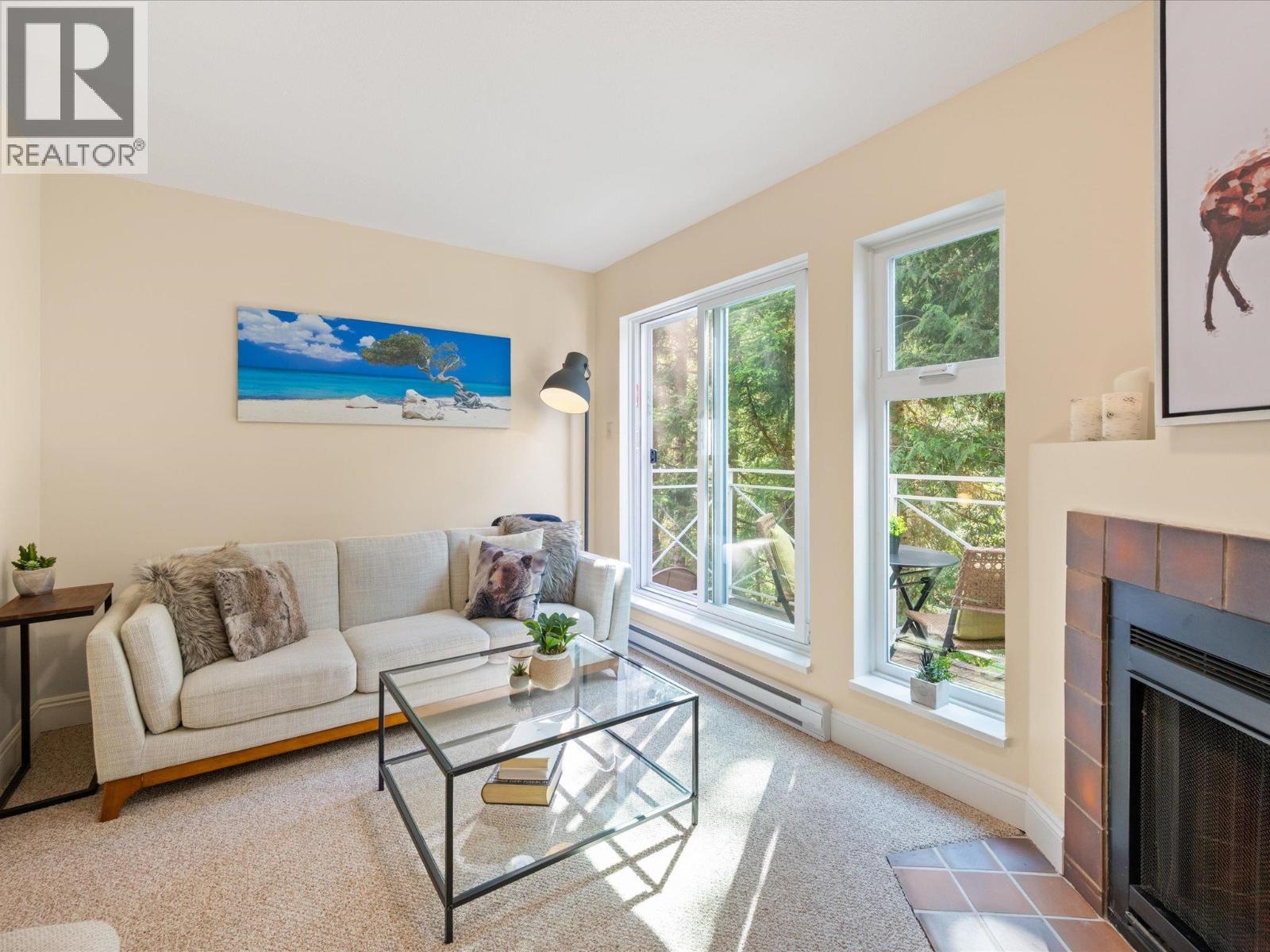 26 2211 Marmot Place, Whistler, British Columbia  V8E 0M6 - Photo 2 - R3086375