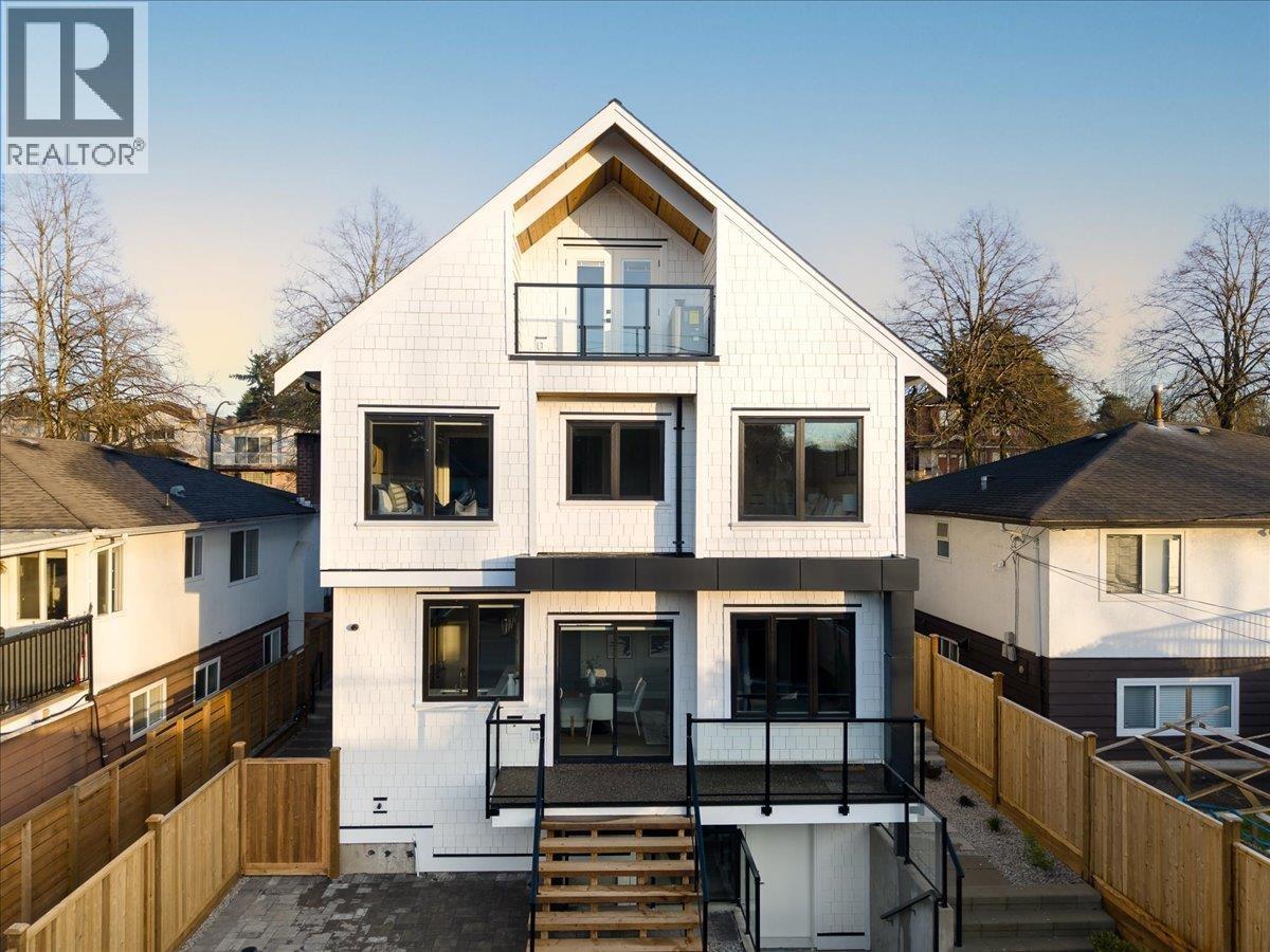 2 6061 Sherbrooke Street, Vancouver, British Columbia  V5W 3N3 - Photo 2 - R3086385