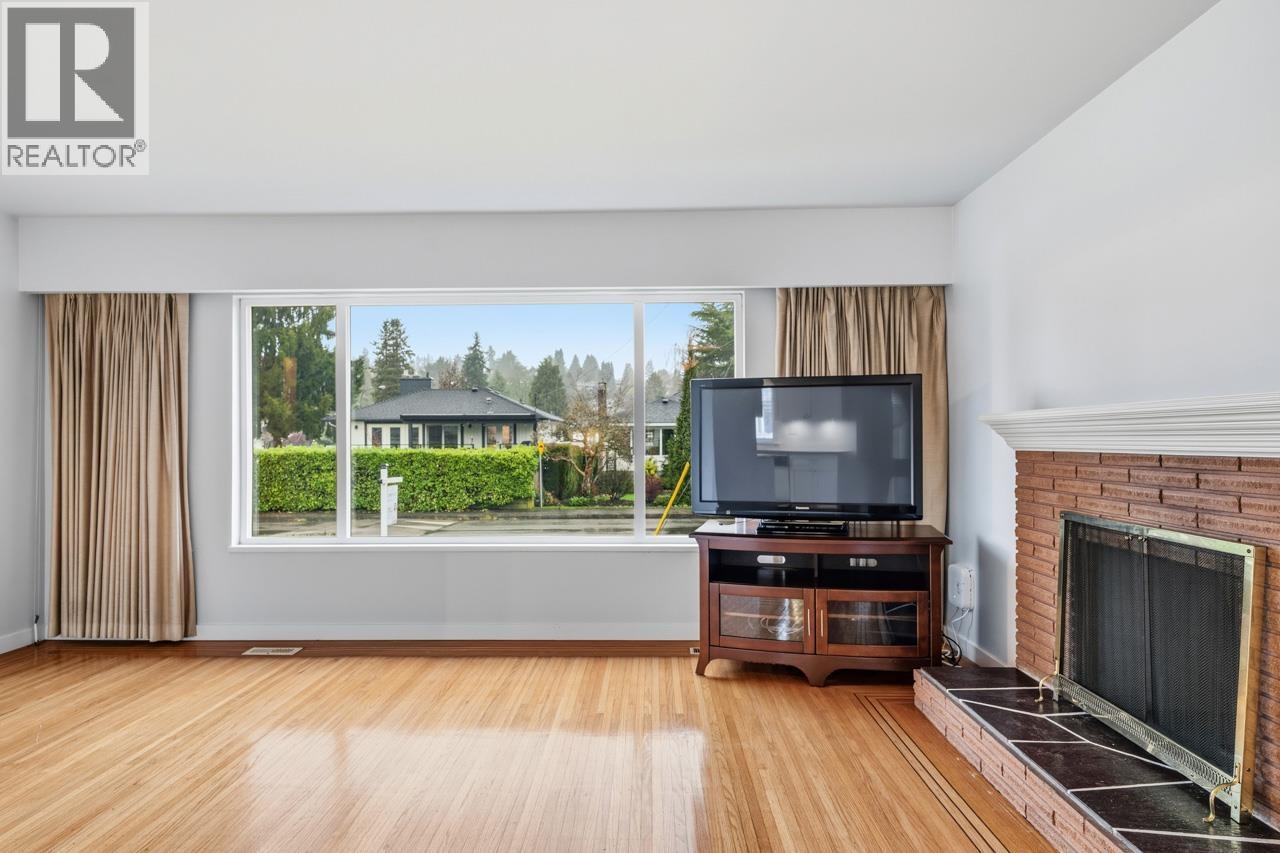 474 Dixon Street, New Westminster, British Columbia  V3L 3H5 - Photo 13 - R3086394