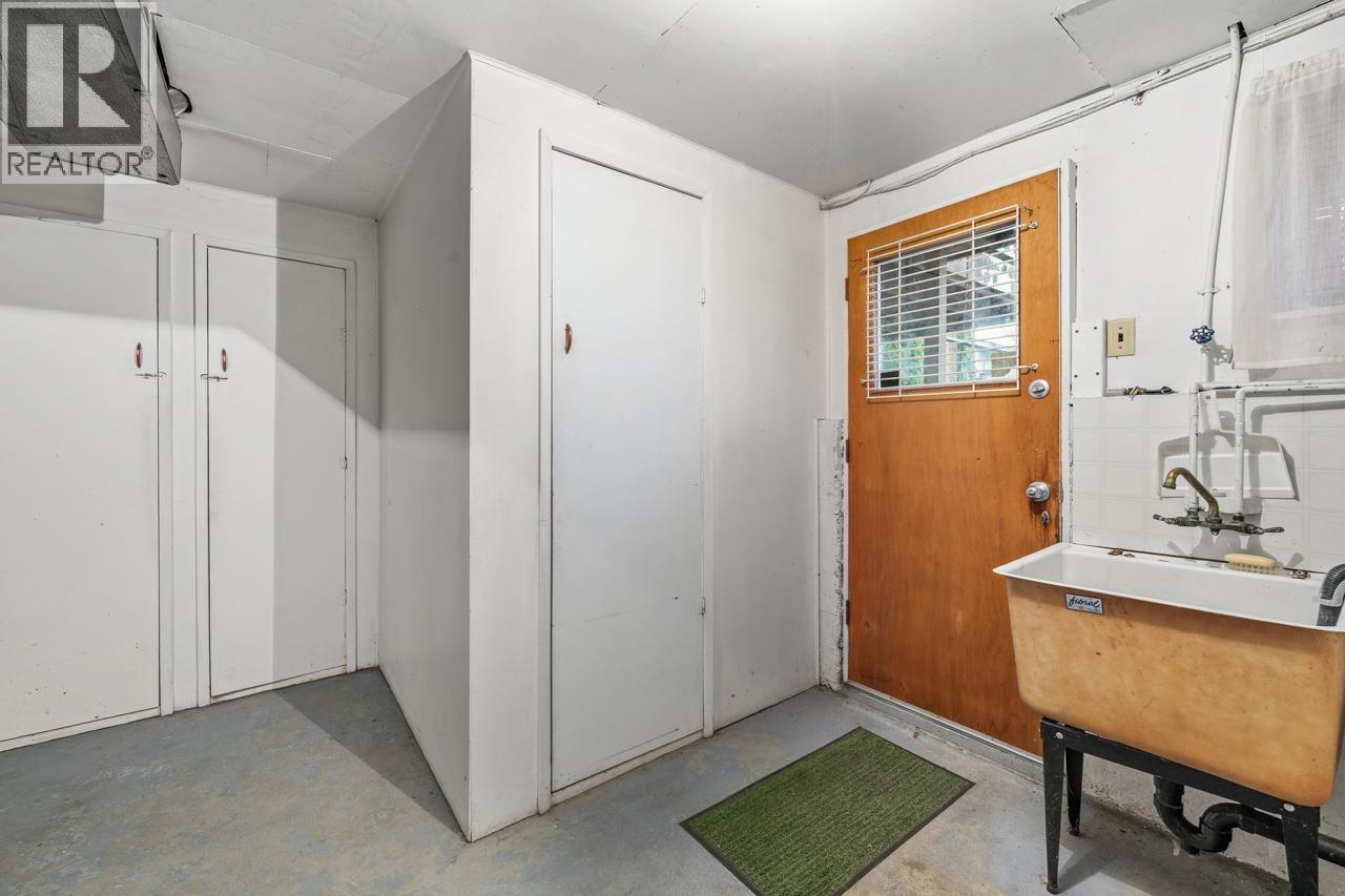 474 Dixon Street, New Westminster, British Columbia  V3L 3H5 - Photo 28 - R3086394