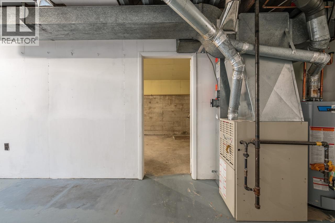 474 Dixon Street, New Westminster, British Columbia  V3L 3H5 - Photo 35 - R3086394