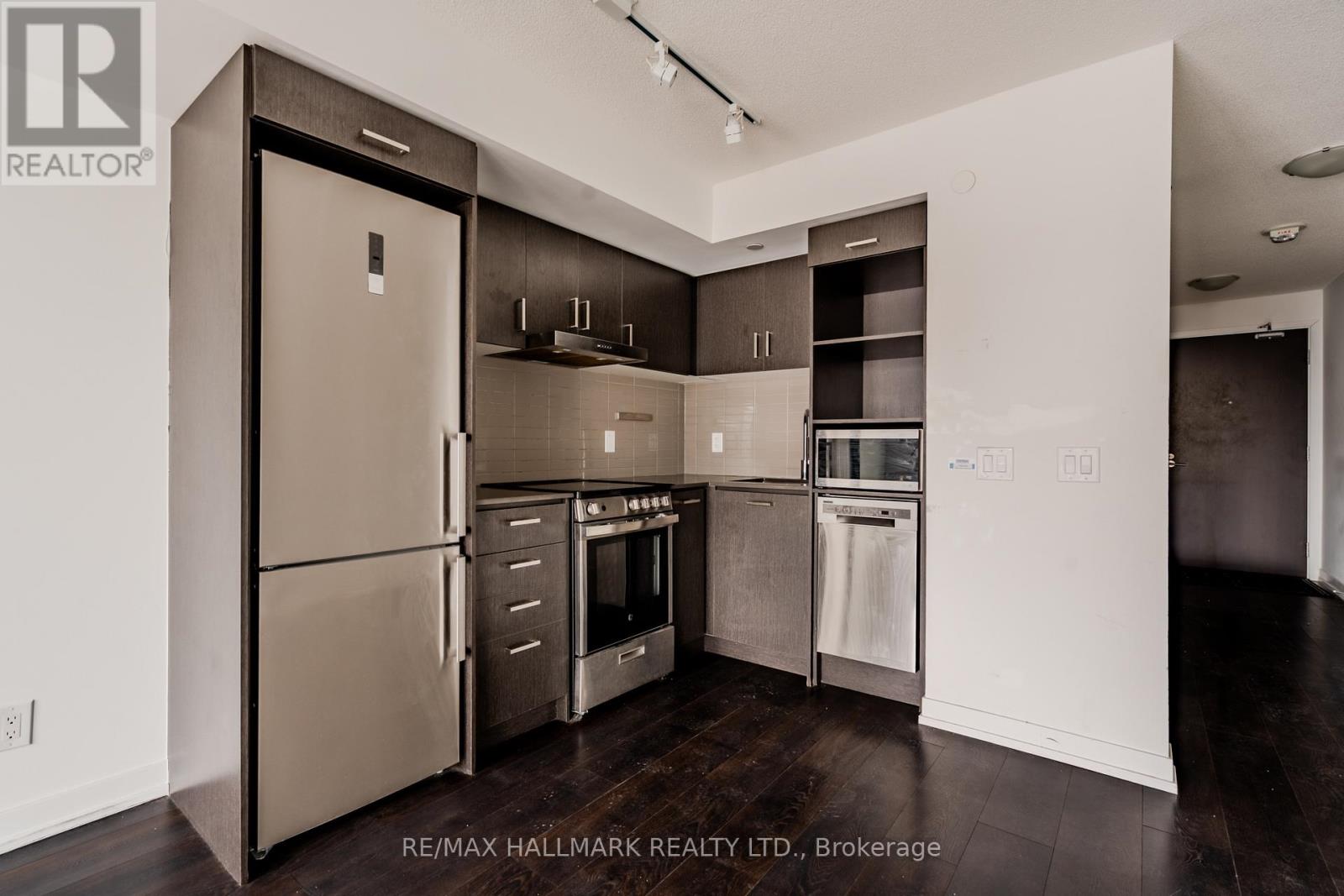 1202 - 219 Dundas Street E, Toronto, Ontario  M5A 1Z6 - Photo 5 - C12755840