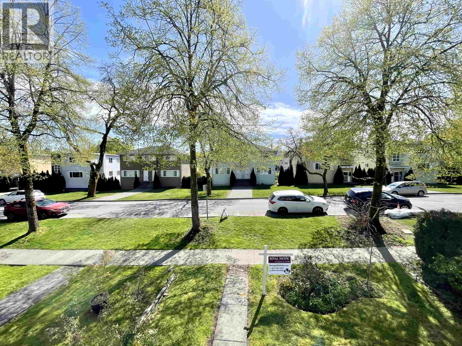 Listing Picture 36 of 36 : 937 W 18TH AVENUE, Vancouver / 溫哥華 - 魯藝地產 Yvonne Lu Group - MLS Medallion Club Member