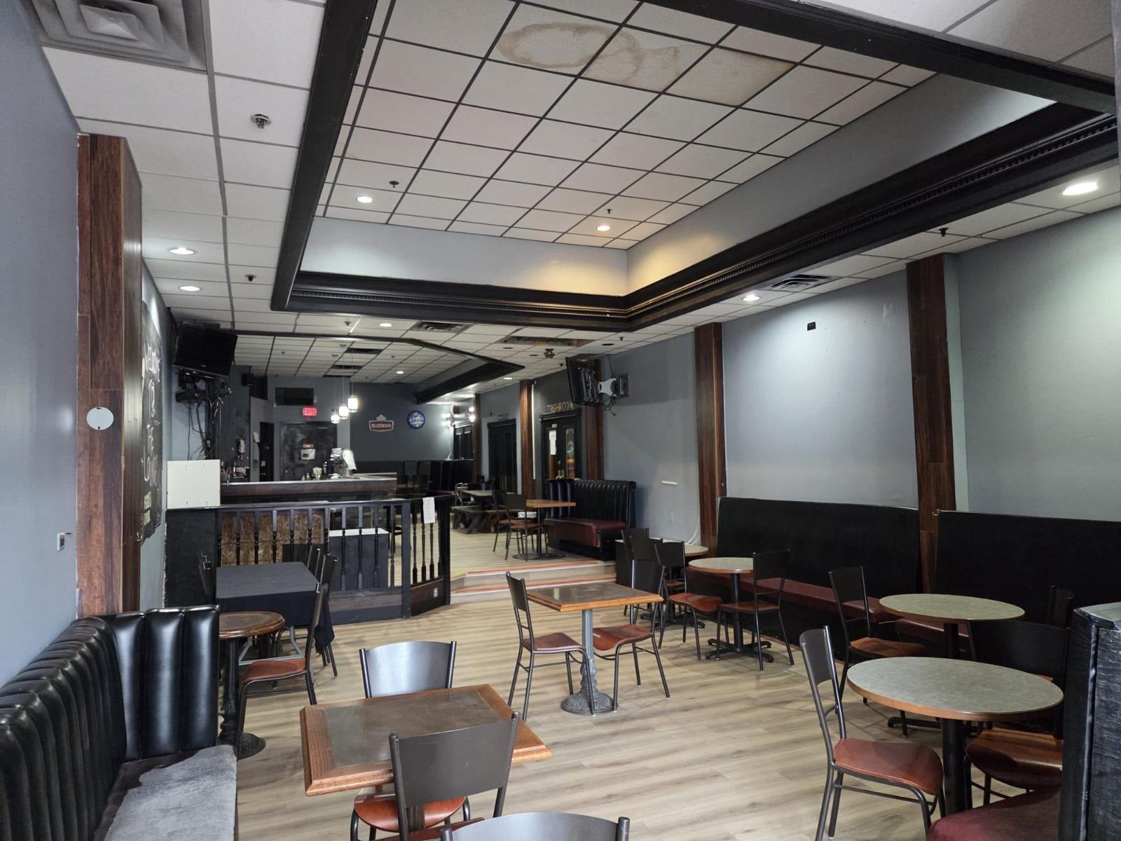 102 33790 Essendene Avenue, Surrey, British Columbia  V2S 2H2 - Photo 3 - C8075839