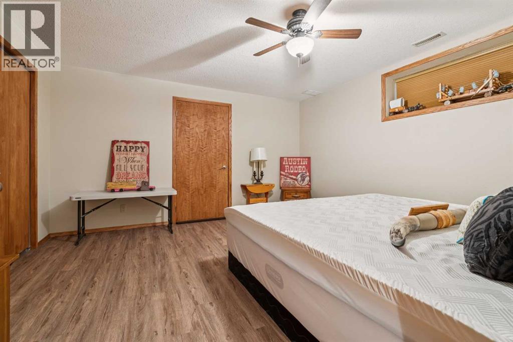 10 Speargrass Boulevard, Carseland, Alberta  T0J 0M0 - Photo 35 - A2273870