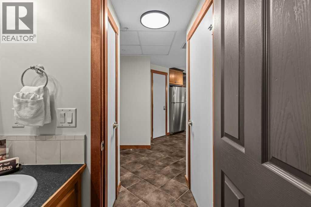 317, 170 Kananaskis Way, Canmore, Alberta  T1W 0A8 - Photo 16 - A2283713