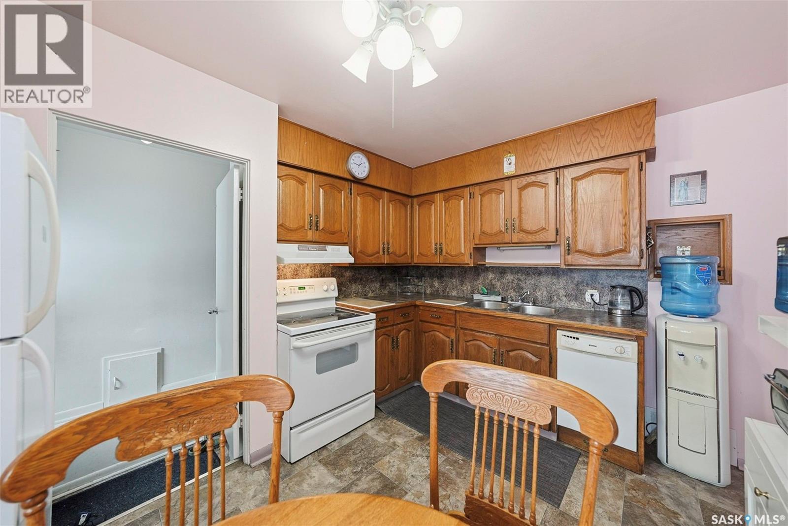 333 25th Street W, Prince Albert, Saskatchewan  S6V 4P5 - Photo 13 - SK027780