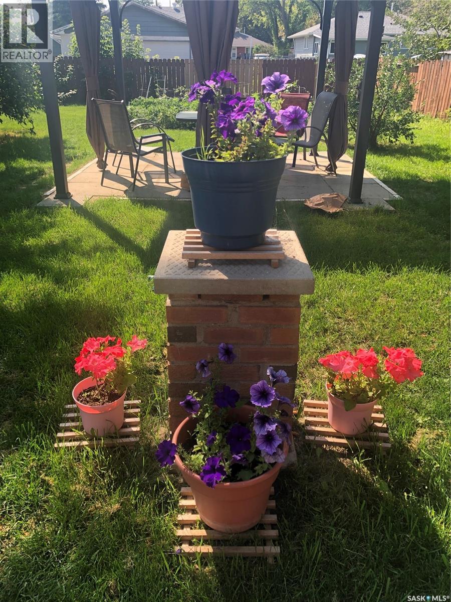 333 25th Street W, Prince Albert, Saskatchewan  S6V 4P5 - Photo 25 - SK027780