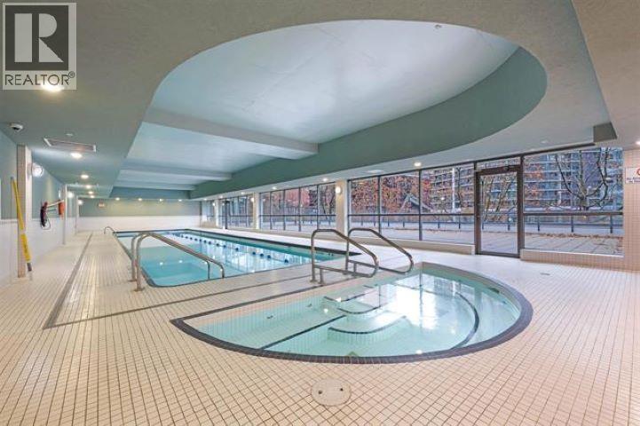 Listing Picture 3 of 4 : 1202 928 BEATTY STREET, Vancouver / 溫哥華 - 魯藝地產 Yvonne Lu Group - MLS Medallion Club Member