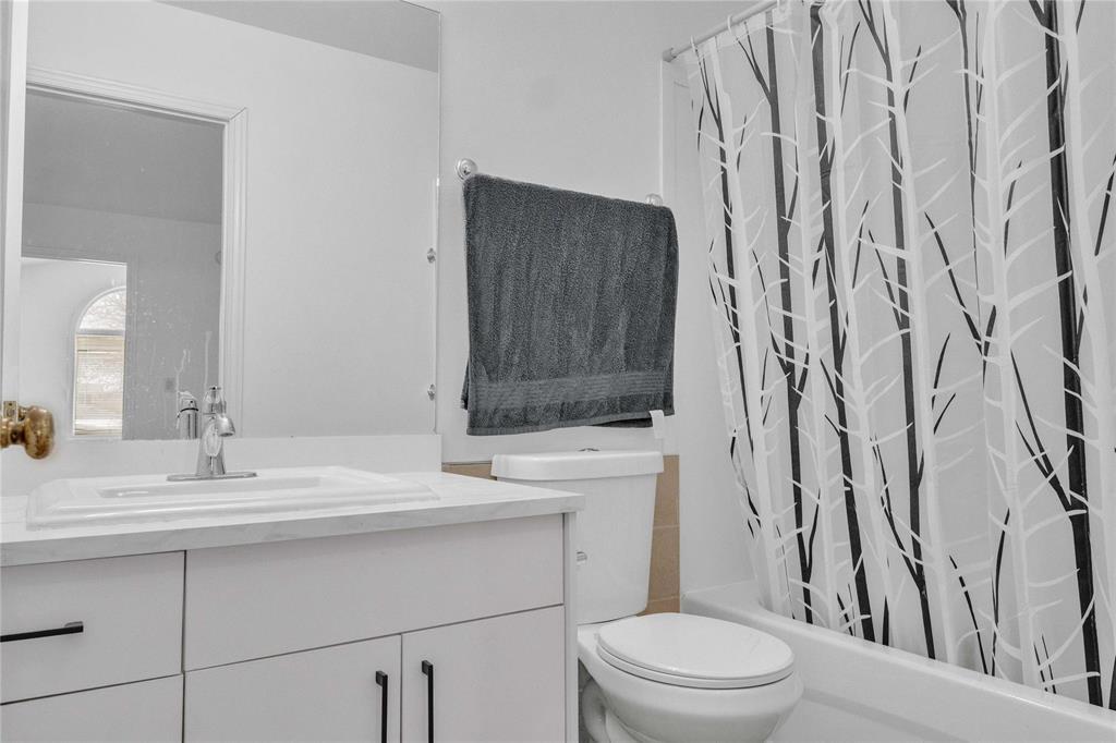 23 Oakhurst Crescent, Winnipeg, Manitoba  R2P 2L7 - Photo 12 - 202601932