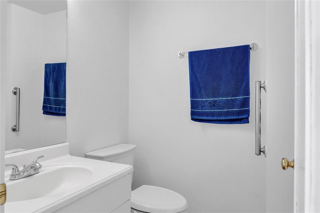 23 Oakhurst Crescent, Winnipeg, Manitoba  R2P 2L7 - Photo 16 - 202601932