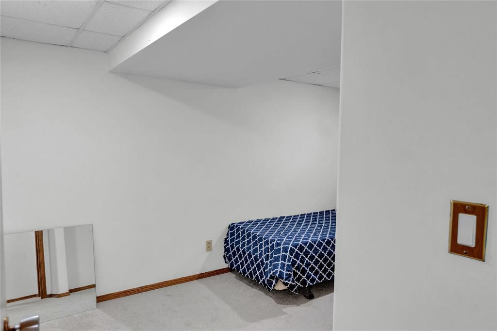 23 Oakhurst Crescent, Winnipeg, Manitoba  R2P 2L7 - Photo 21 - 202601932